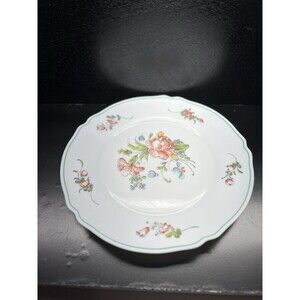 Arcopal ARC Floral Provincial Pattern Milk Glass 10” Dinner Plate France